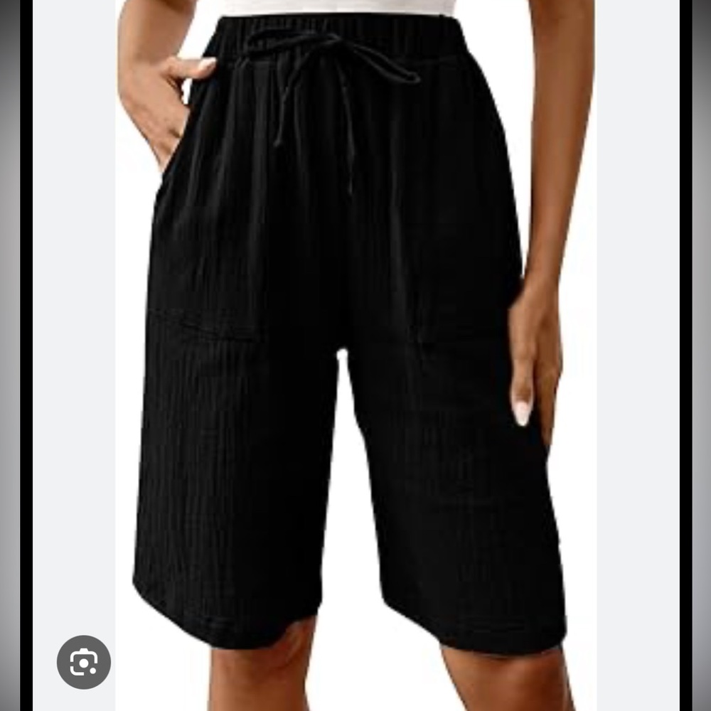 Super Comfy Women's black Drawstring Shorts